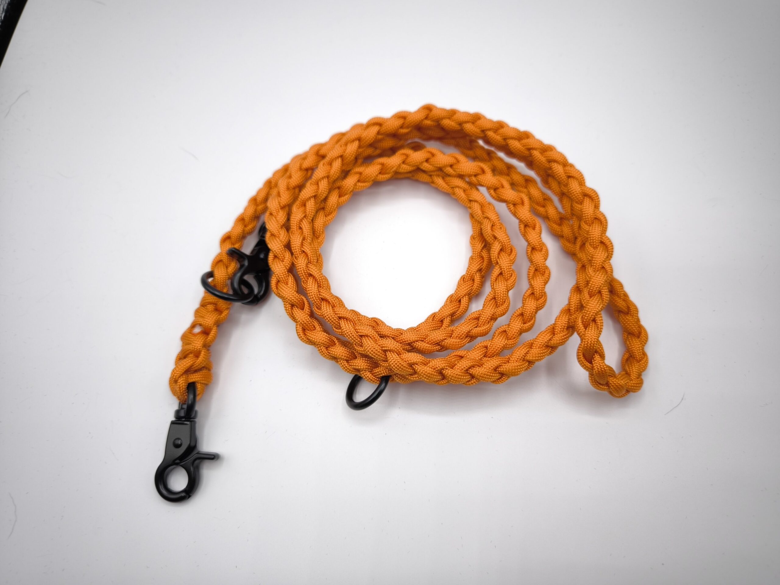 Hundeleine Paracord geflochten| 2m verstellbar – Bild 3