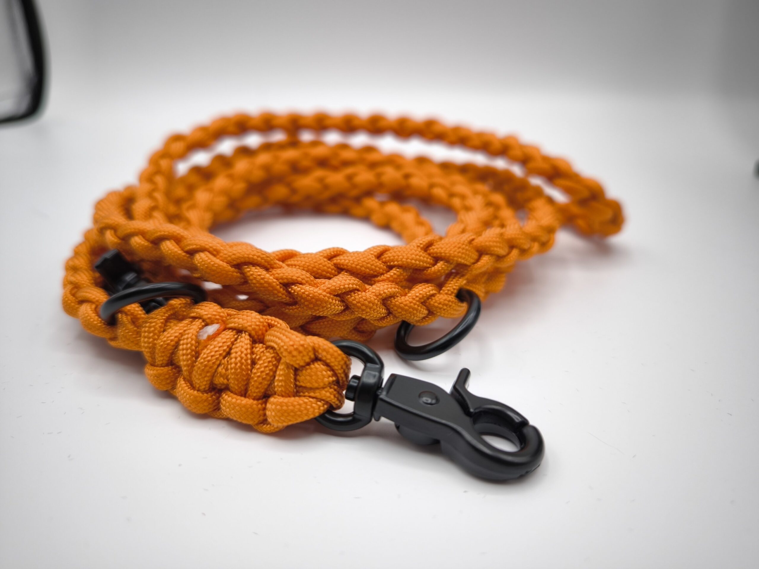 Hundeleine Paracord geflochten| 2m verstellbar – Bild 2