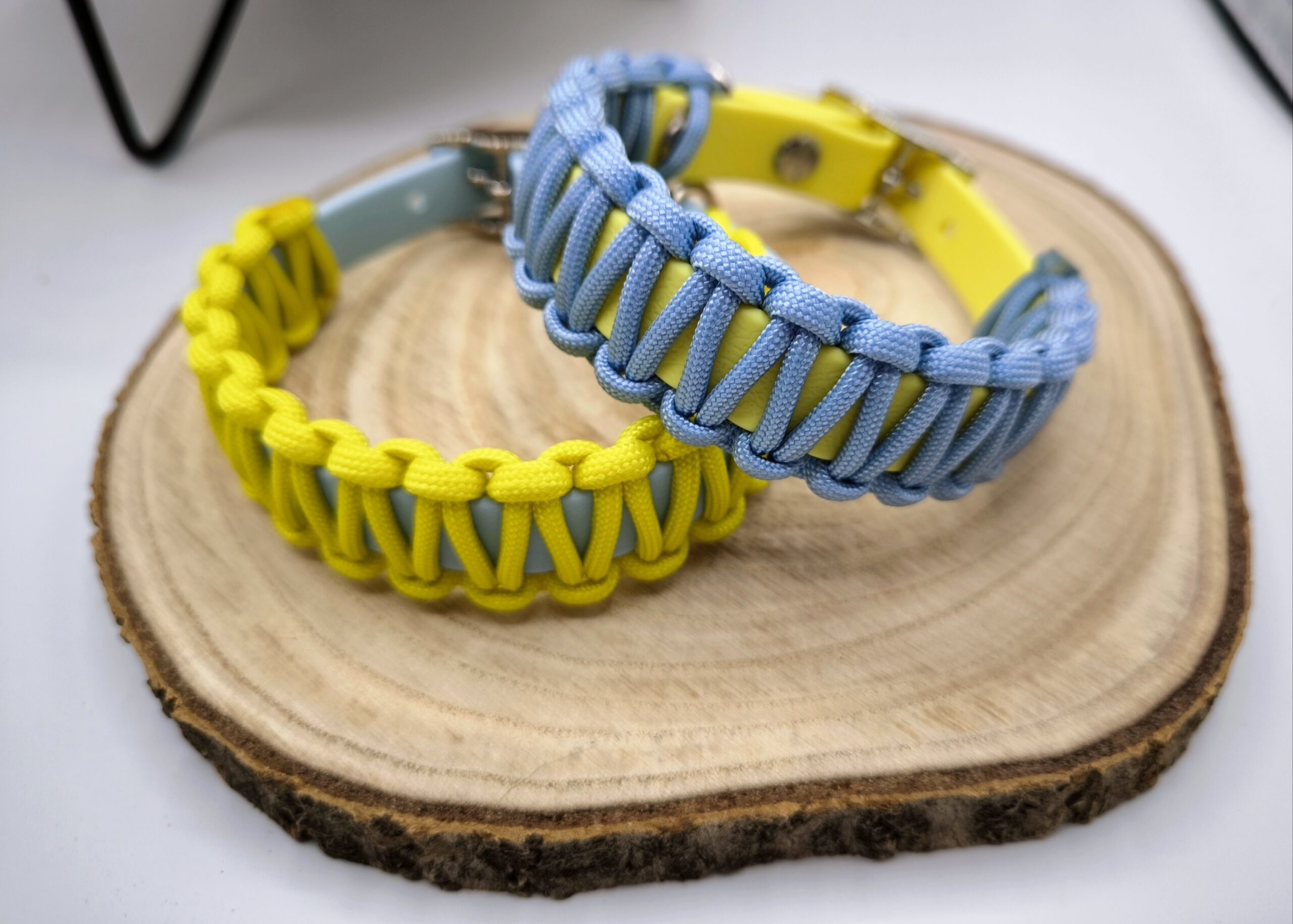 Paracord Hundehalsband handgemacht mit Biothane| Gelb-Blau